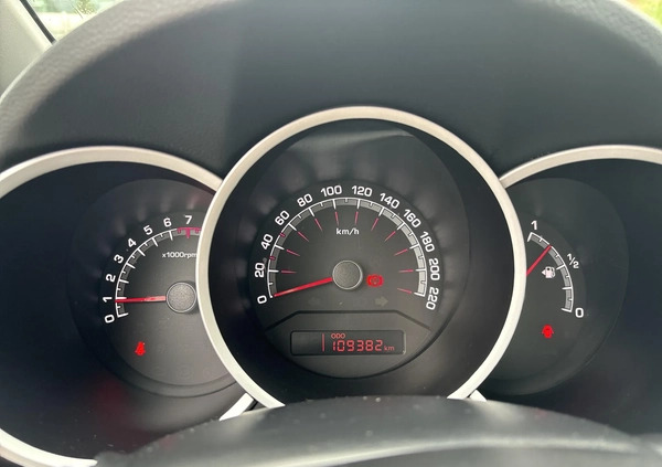 Kia Venga cena 34900 przebieg: 109385, rok produkcji 2014 z Kraków małe 106